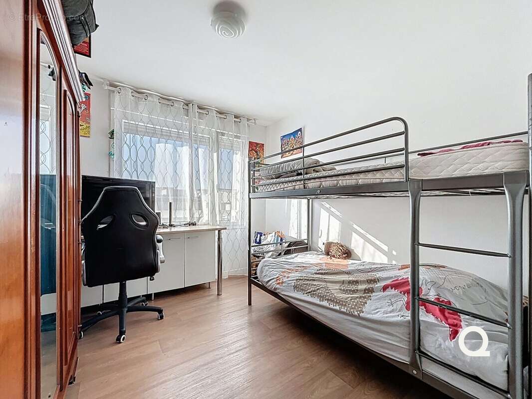 Maison à SAINT-JACQUES-DE-LA-LANDE