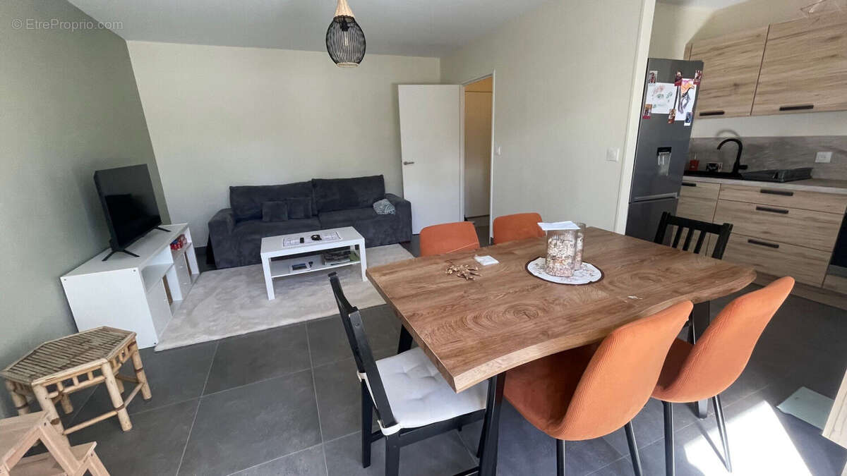 Appartement à SAINT-CYR-SUR-LOIRE
