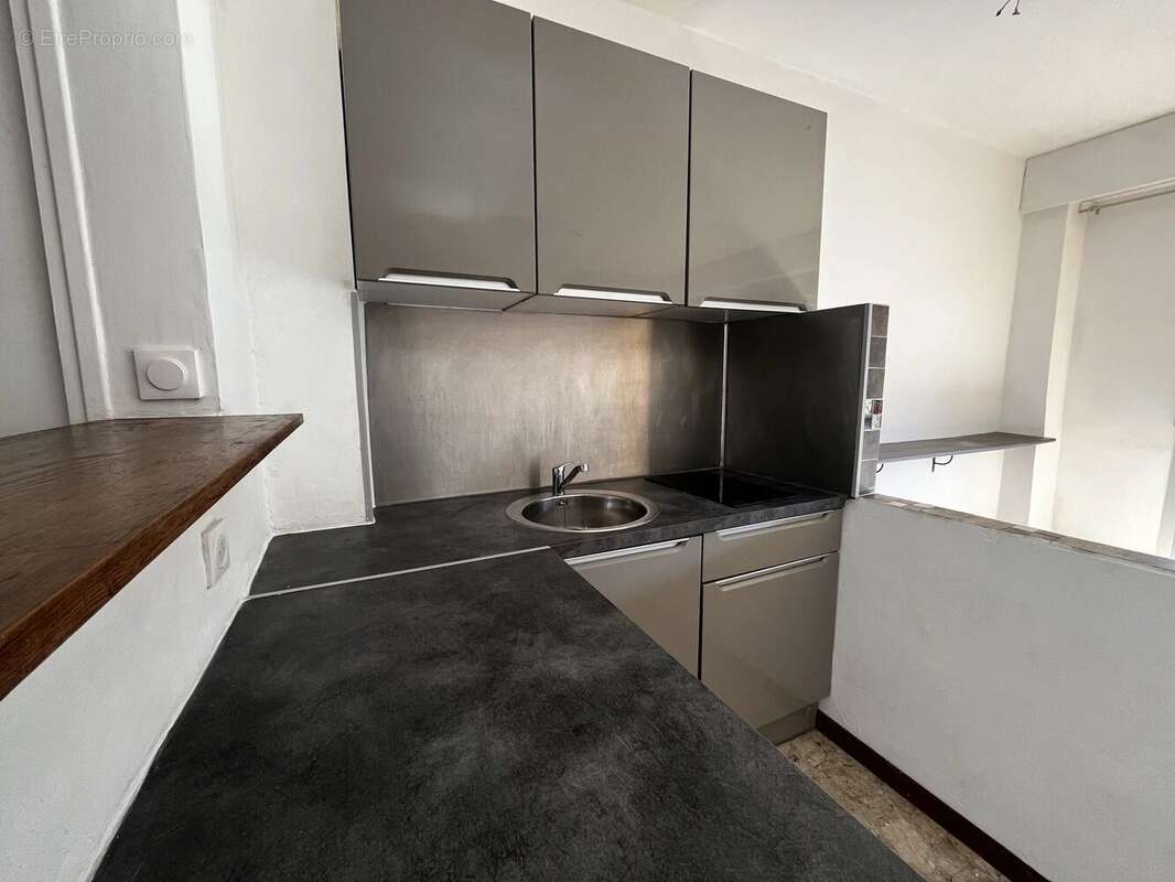 Appartement à MARSEILLE-8E