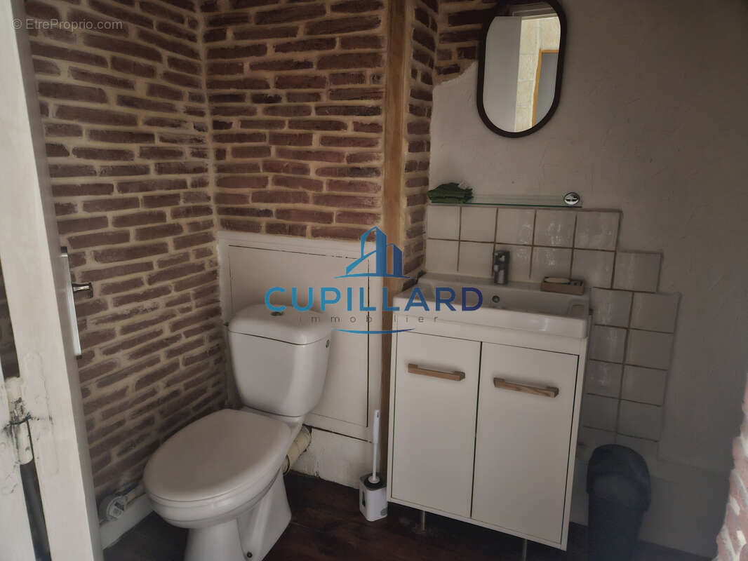 Appartement à LE COTEAU