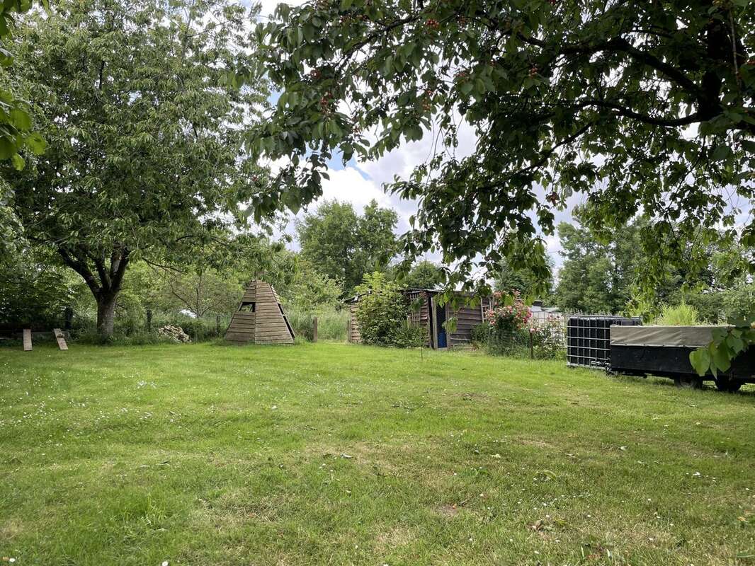 Jardin - Maison à SAINT-AUBIN-DES-COUDRAIS