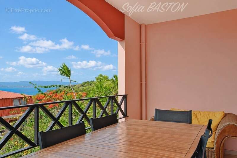 Appartement à LES TROIS-ILETS
