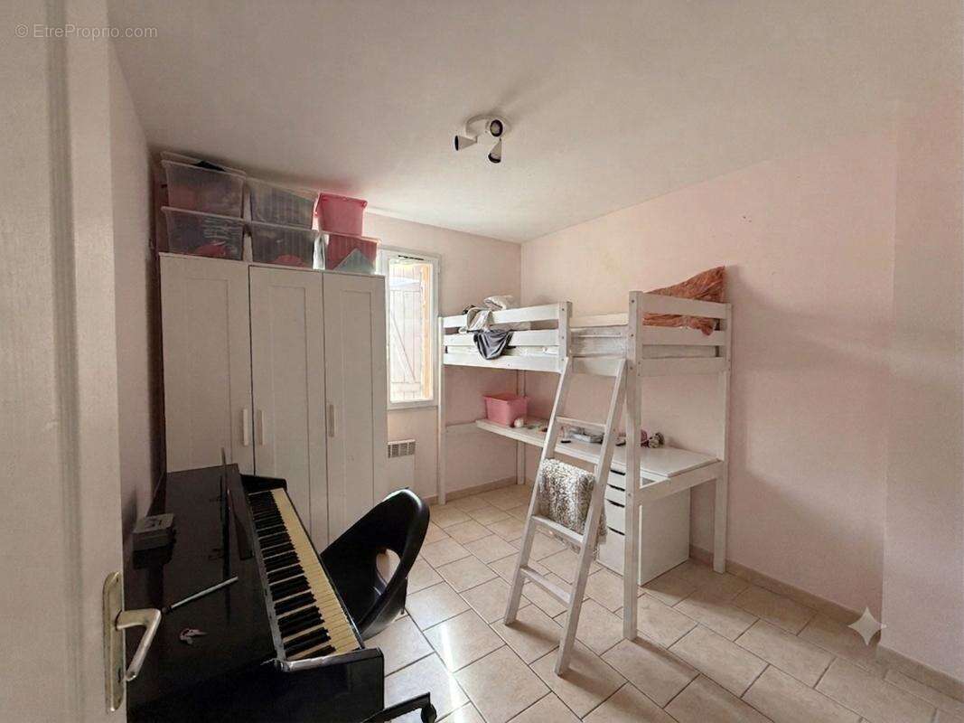 Maison 98 m² à Brignoles  - photo 8
