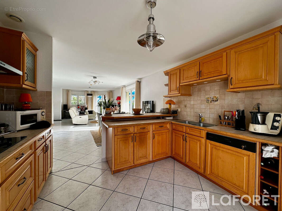 Maison à GUJAN-MESTRAS