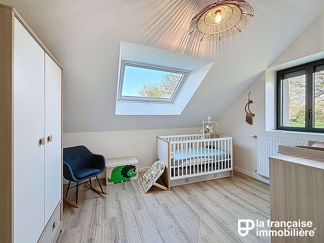 Maison à VEZIN-LE-COQUET