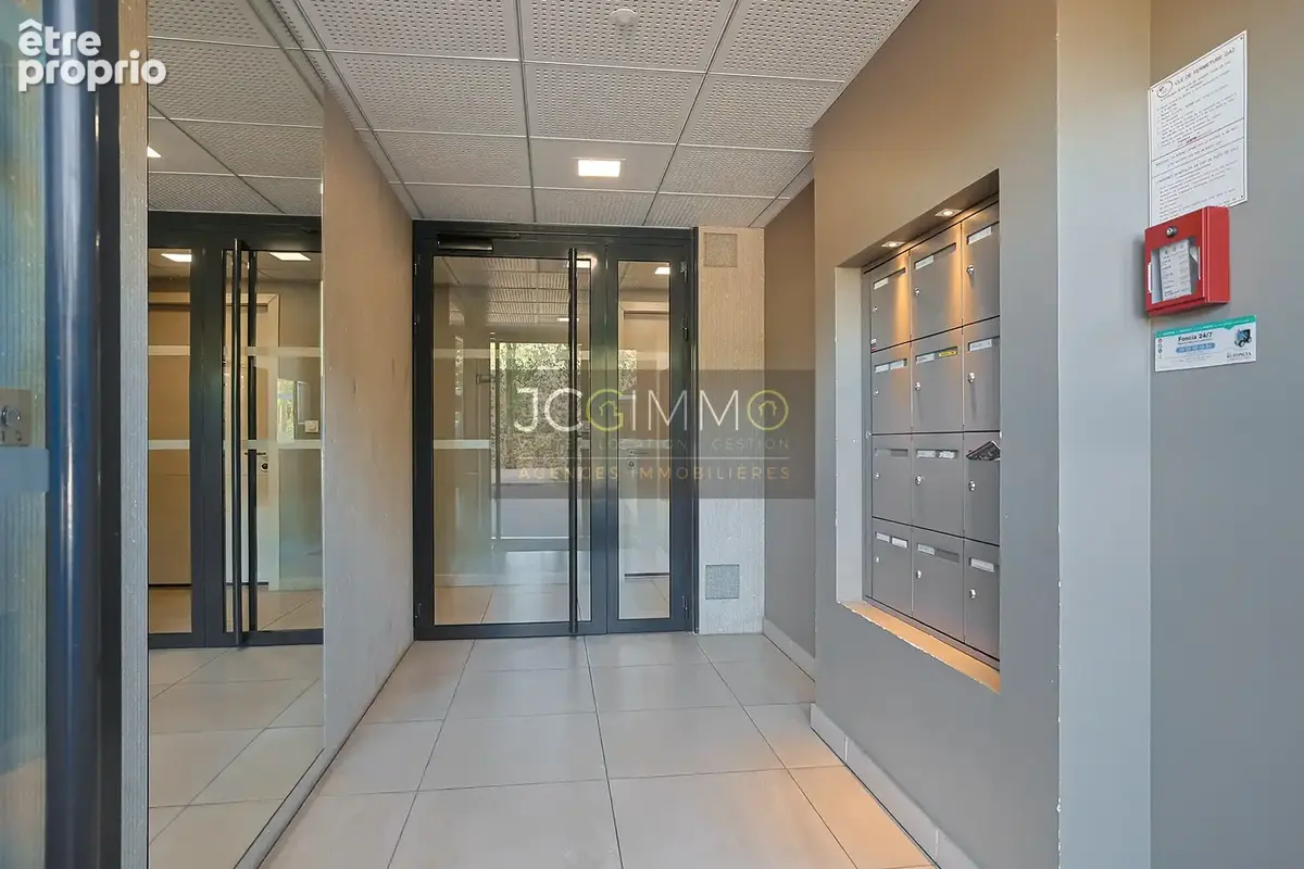 Cuers (pas redon) : residence standing 2021 - appartement t4 - 91,61m2 (carrez) - terrasse - photo 2
