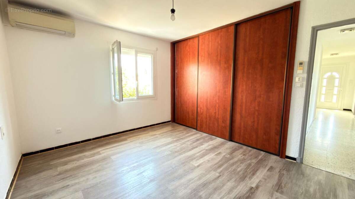 Belle villa indépendante 4chambres et garage proche Carcassonne sur terrain de 800m² - photo 10