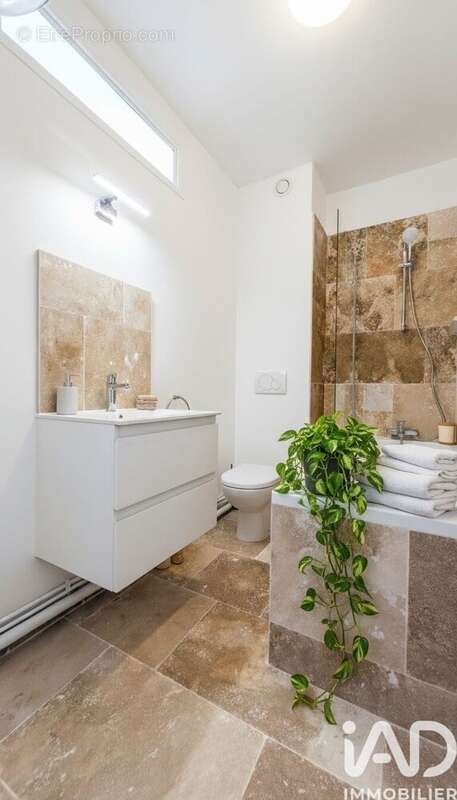 Photo 5 - Appartement à SAINT-DENIS