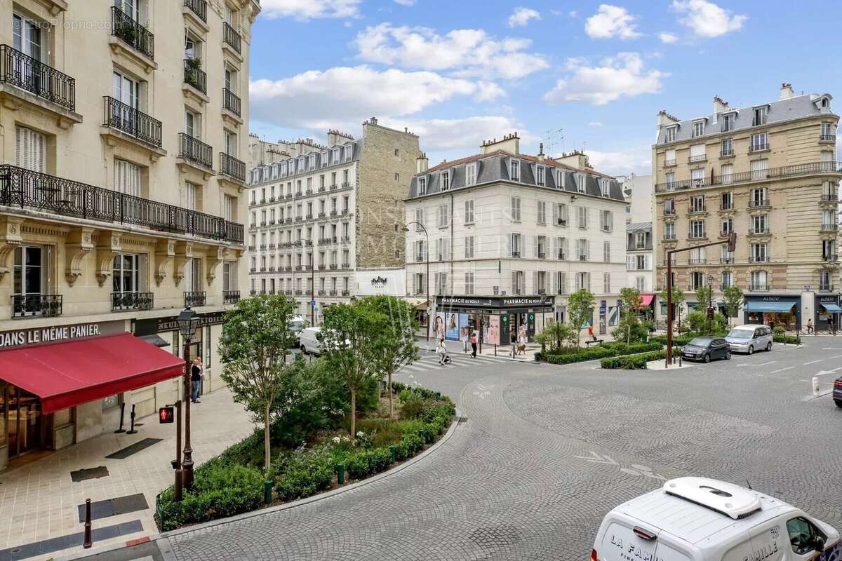Appartement à NEUILLY-SUR-SEINE