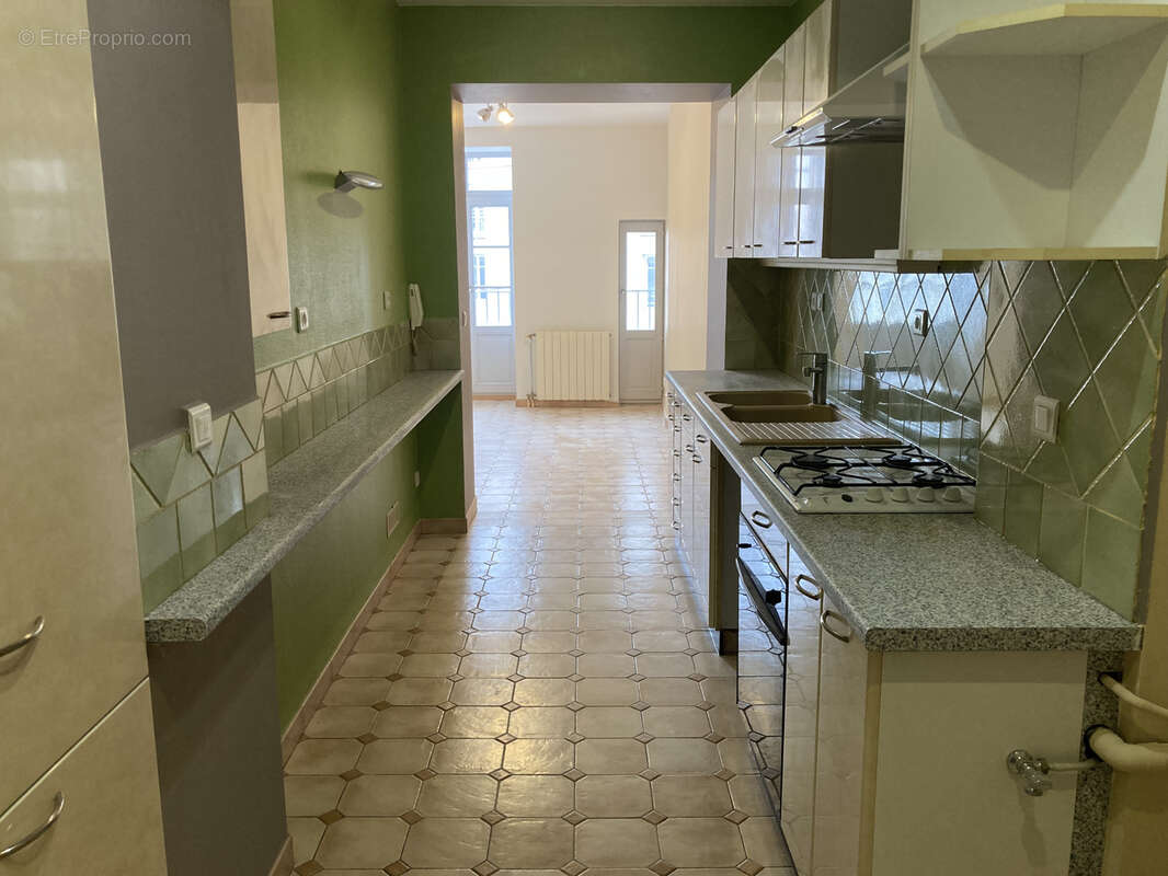 CENTRE-VILLE ANNONAY, bel appartement de 80m2. - photo 6