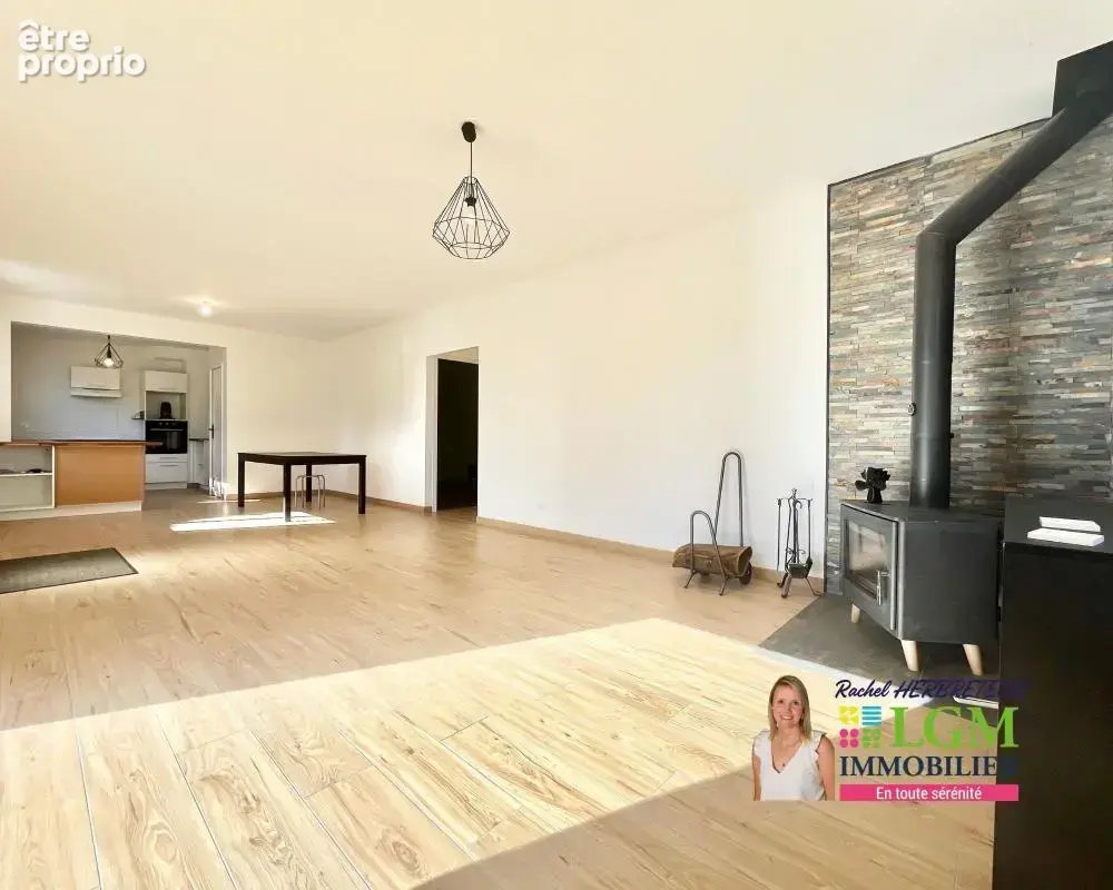 Maison de plain-pied rénovée – 87 m² – Terrain 1 778 m² – Venansault - photo 4
