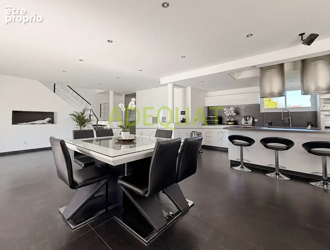 RUY-MONTCEAU, maison individuelle / 4 chambres / garage / piscine / terrain de 1330m2... - photo 6
