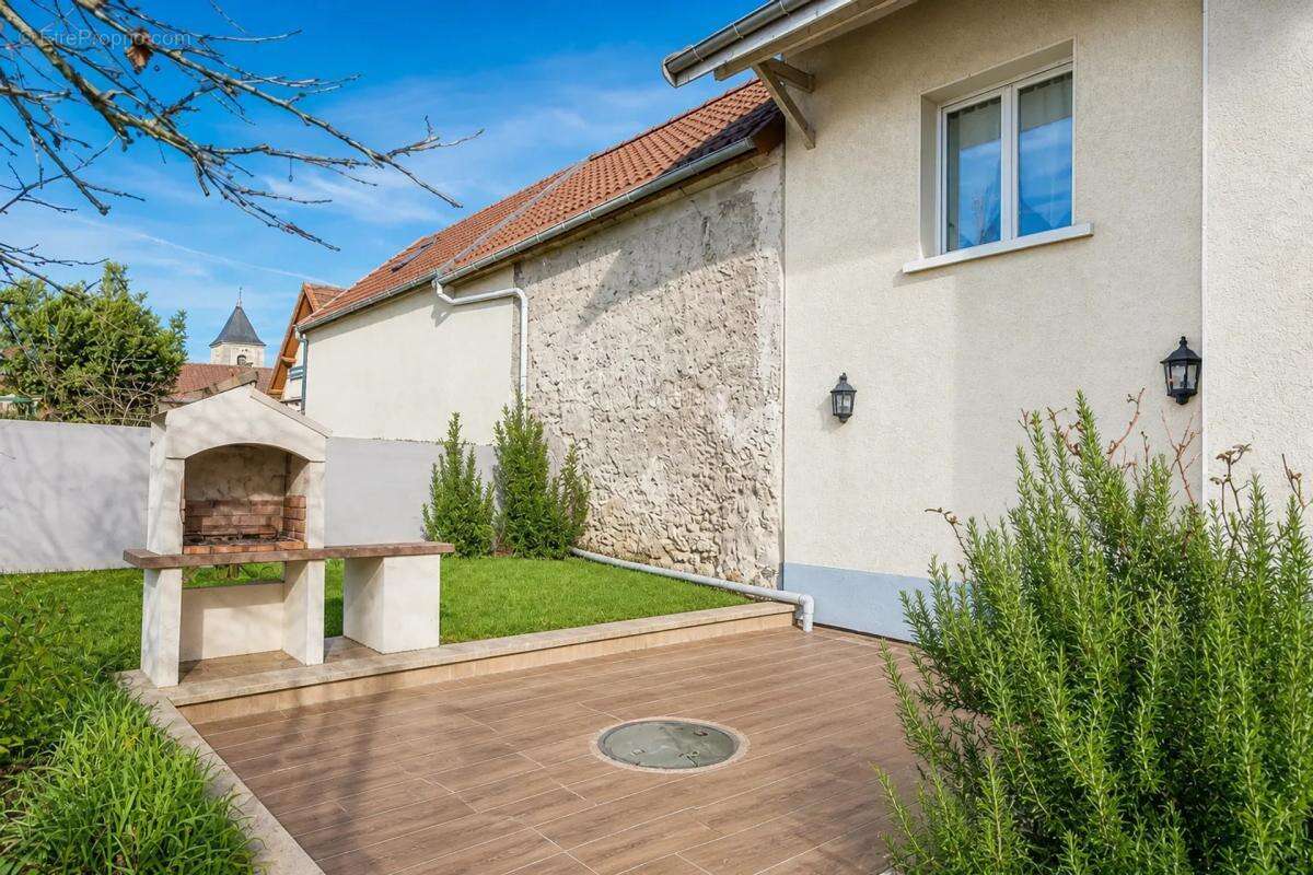 Maison de 11 pièces de 308 m² à Mitry-Mory - photo 22