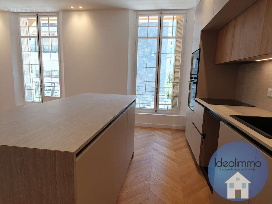 Appartement à NICE