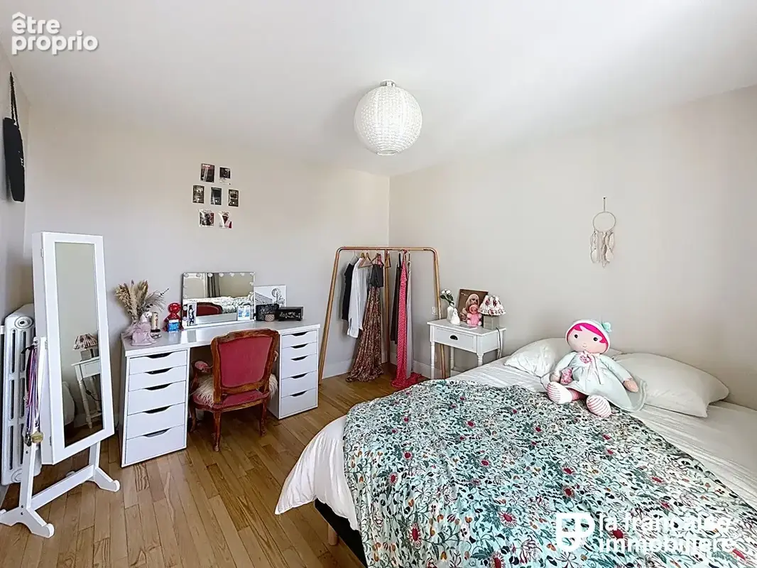 Maison de charme rénovée - Châteaugiron - 6 pièces - proche commerces - photo 10
