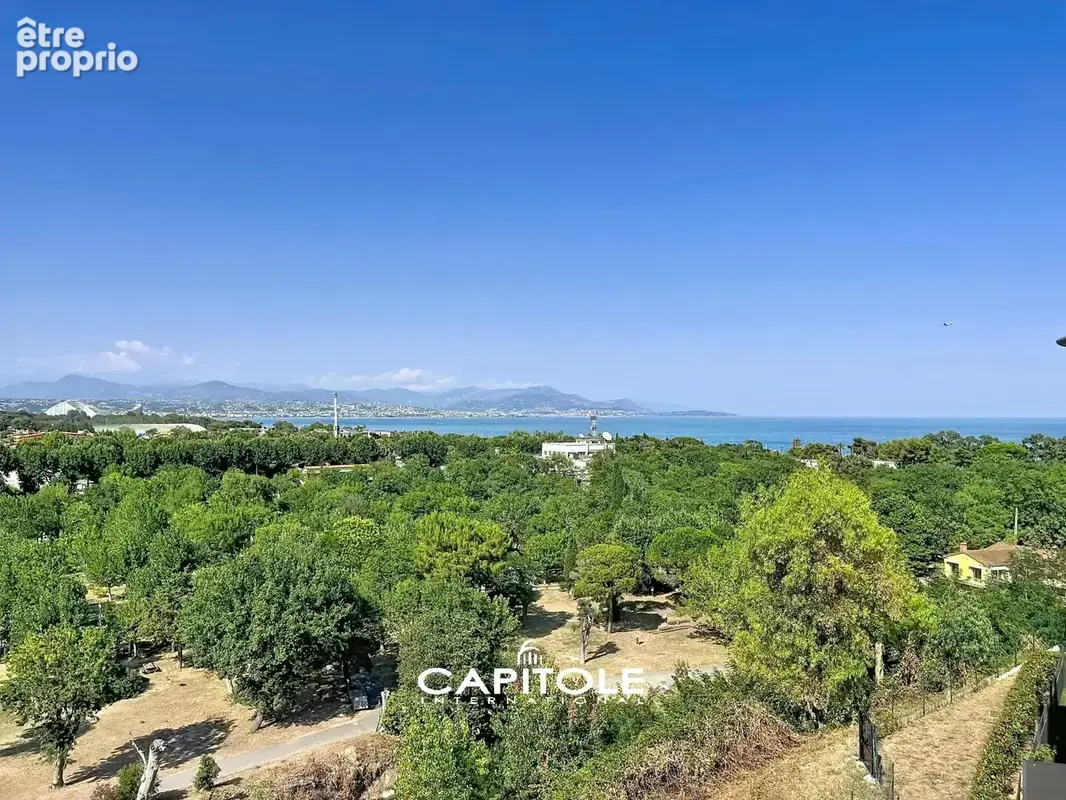 Antibes – Appartement d’exception 4 pièces de 159 m² en dernier étage – Vue mer et montagnes – Grande terrasse – Piscine – Doubl - photo 26