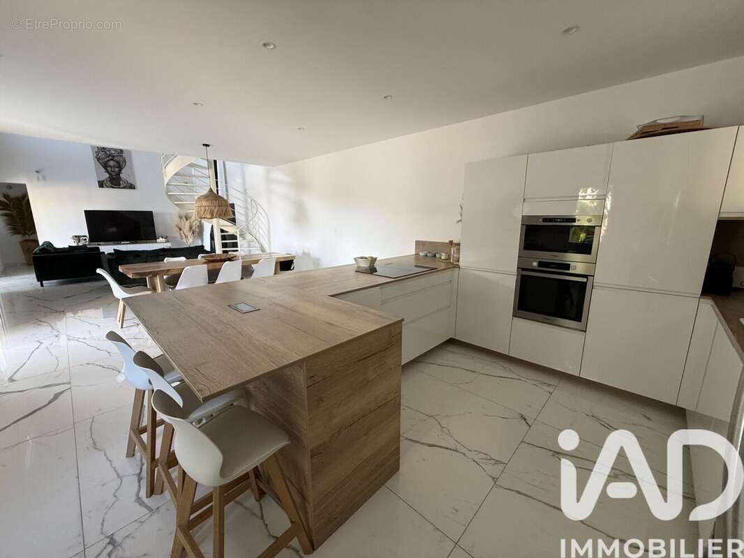 Photo 7 - Maison à CABRIERES