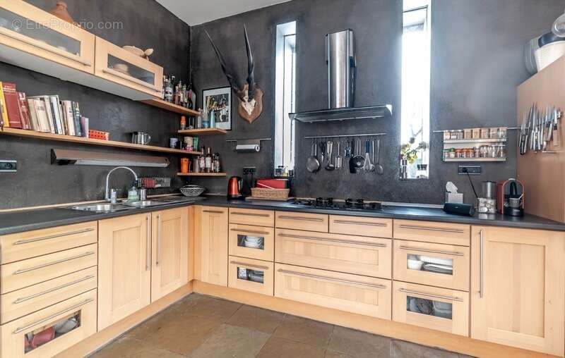 Maison à COURBEVOIE