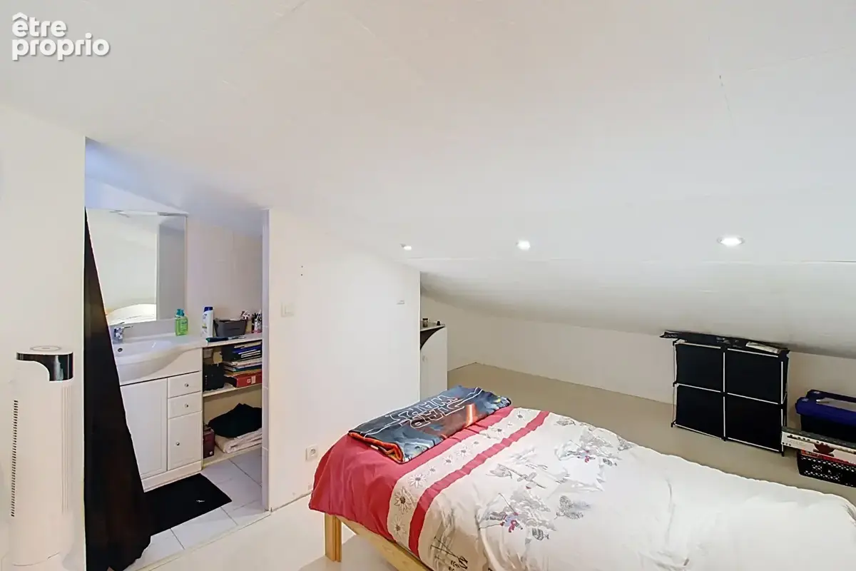 A vendre draguignan en exclusivite - appartement duplex - 4 chambres 128m2 dont 80m2 carrez avec cave et vue degagee - photo 13