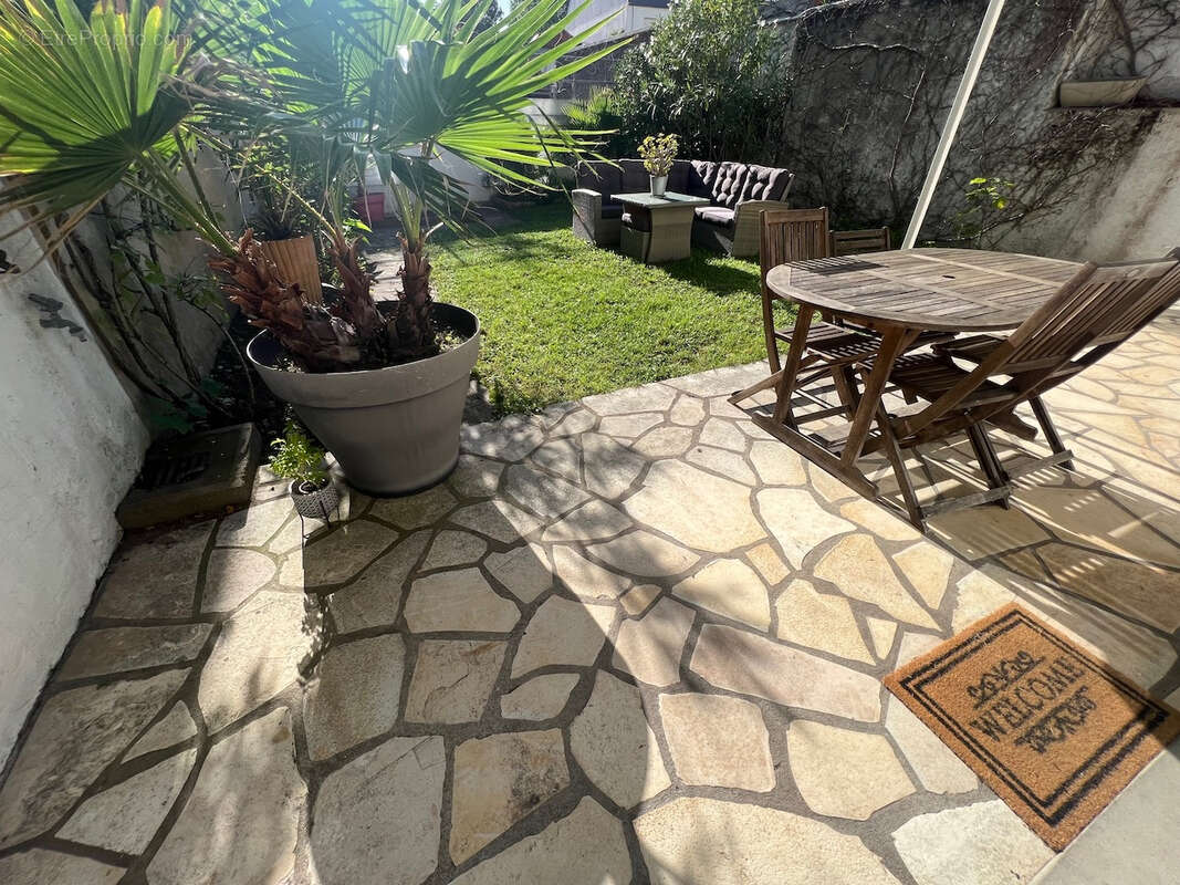 Maison à LE POULIGUEN