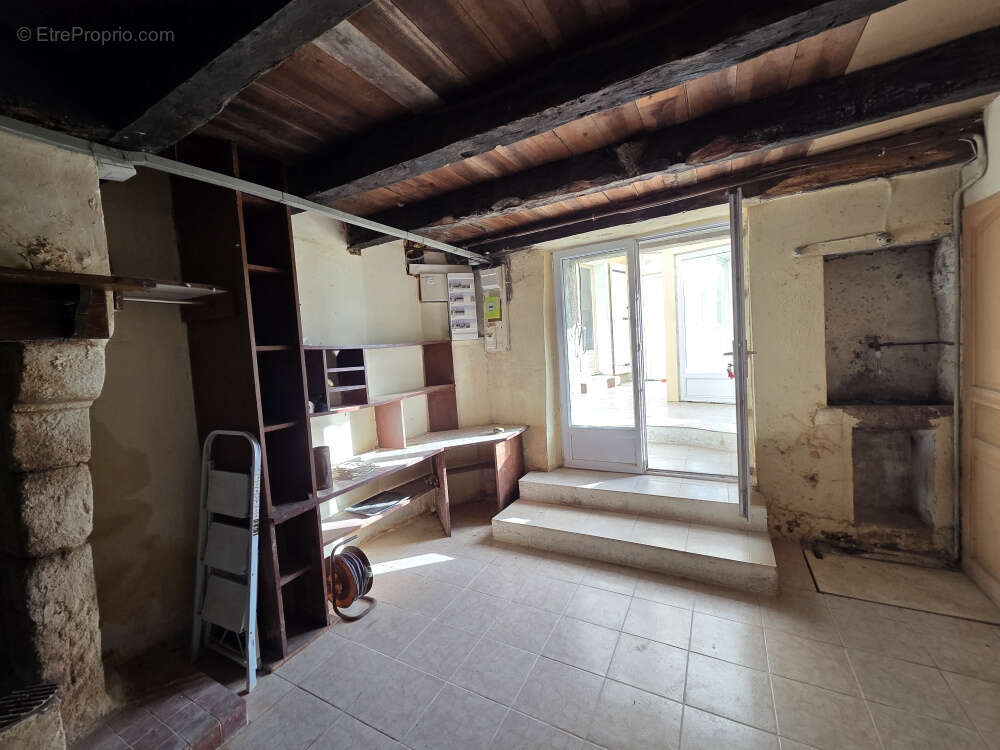 Maison à SAINT-GOUSSAUD