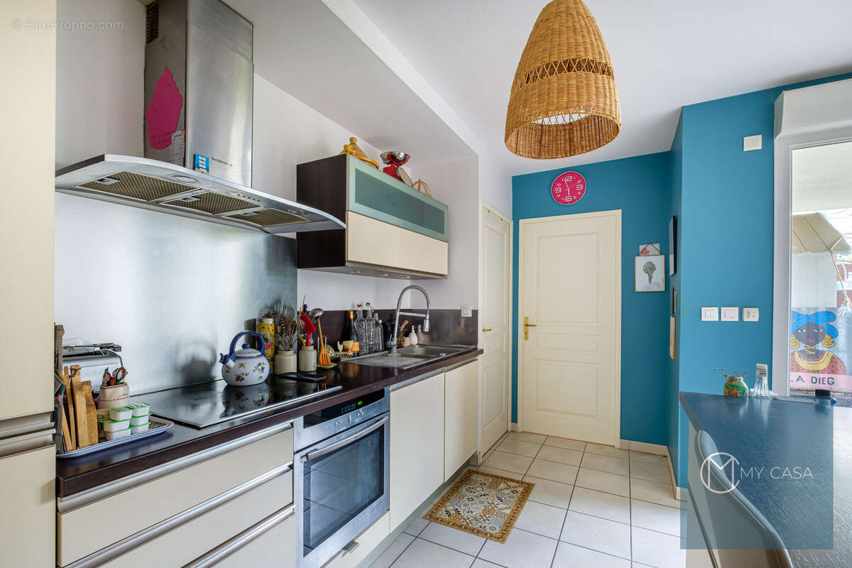 Appartement à TASSIN-LA-DEMI-LUNE