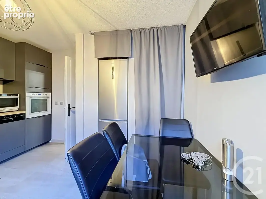 Appartement 4 pièces 84 m² à vendre à Lyon-7e (69007) - photo 5