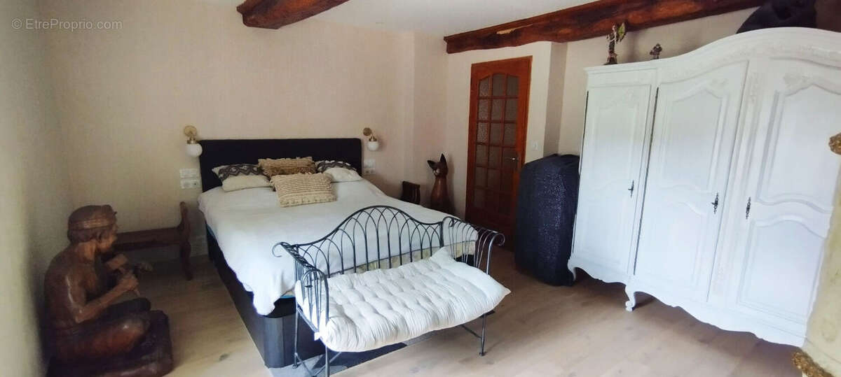 Maison à LE MESNIL-AMEY