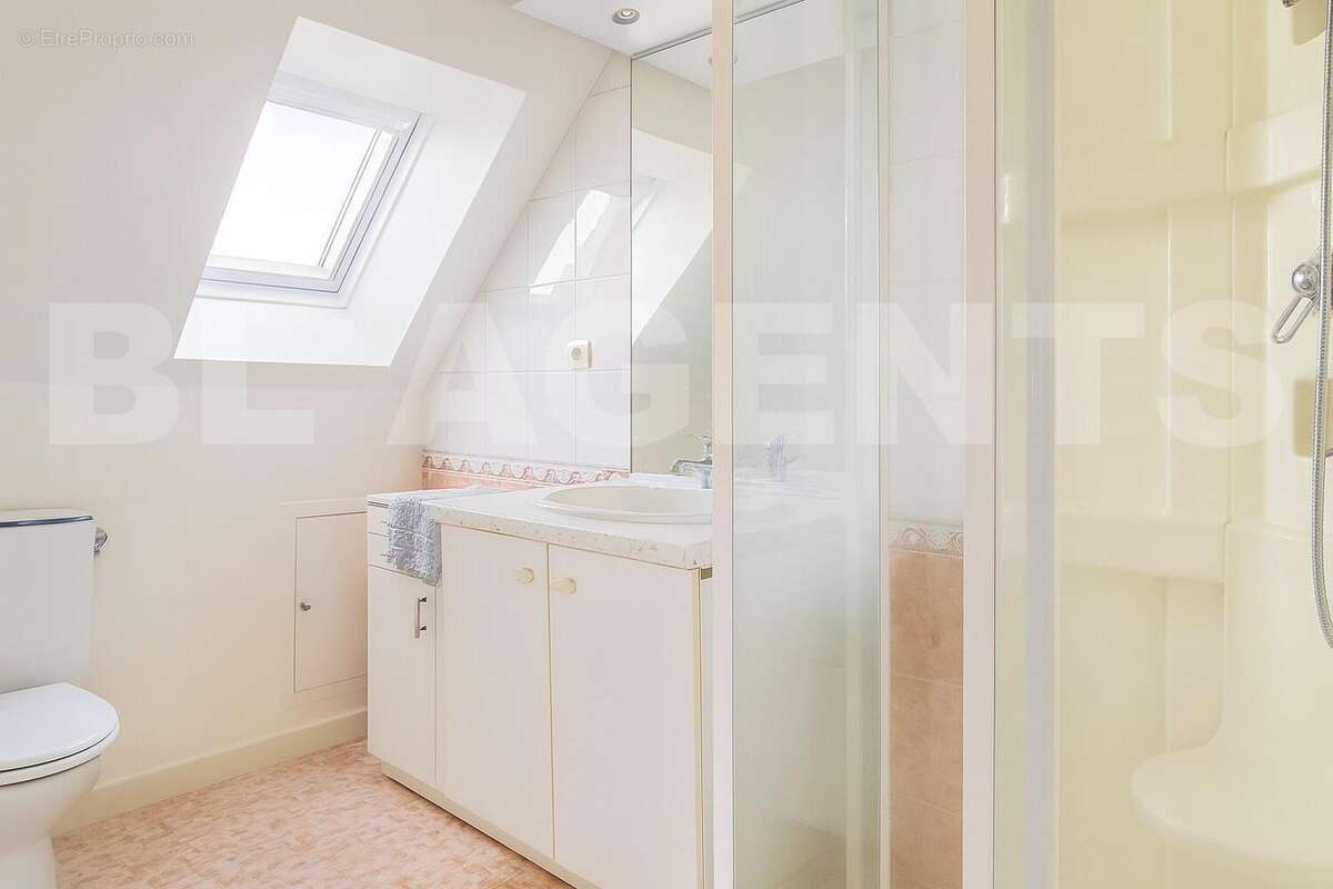 1761810874702 (002) - Maison à CREVECOEUR-EN-AUGE