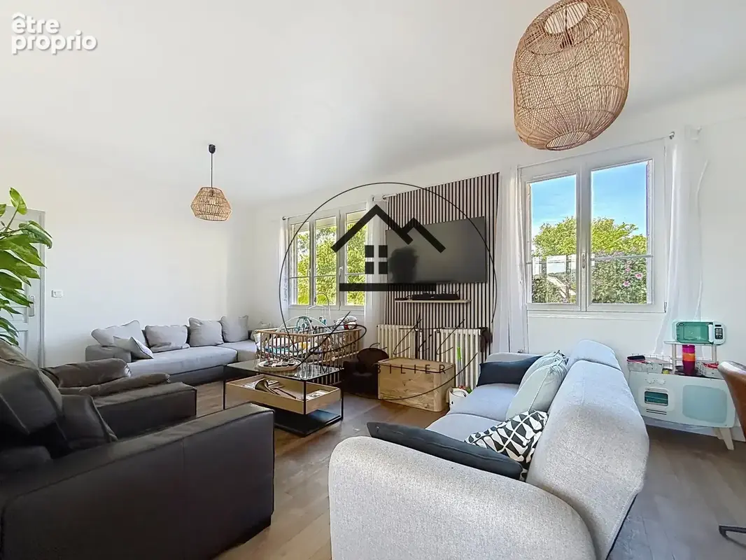 À vendre   maison 4 pièces avec cave totale, dépendances et garages - photo 8