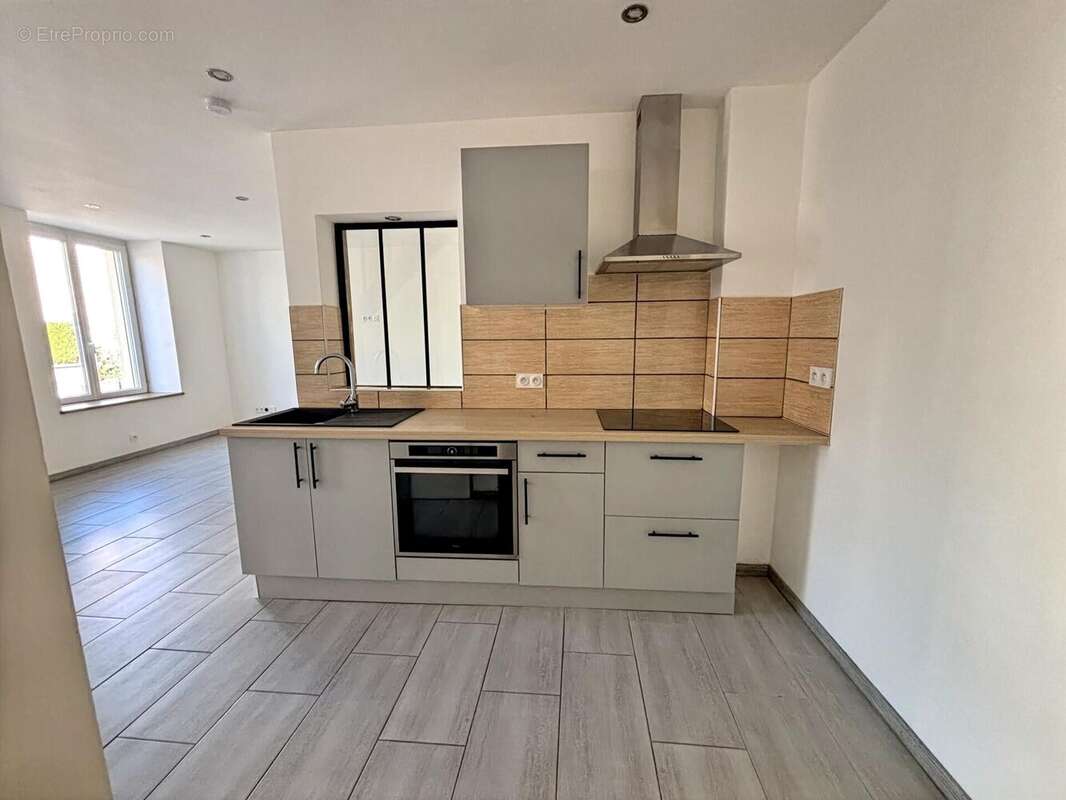 Photo 2 - Maison à BLENEAU