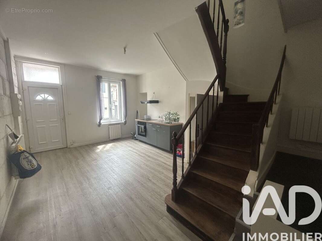 Photo 2 - Appartement à ANGOULEME