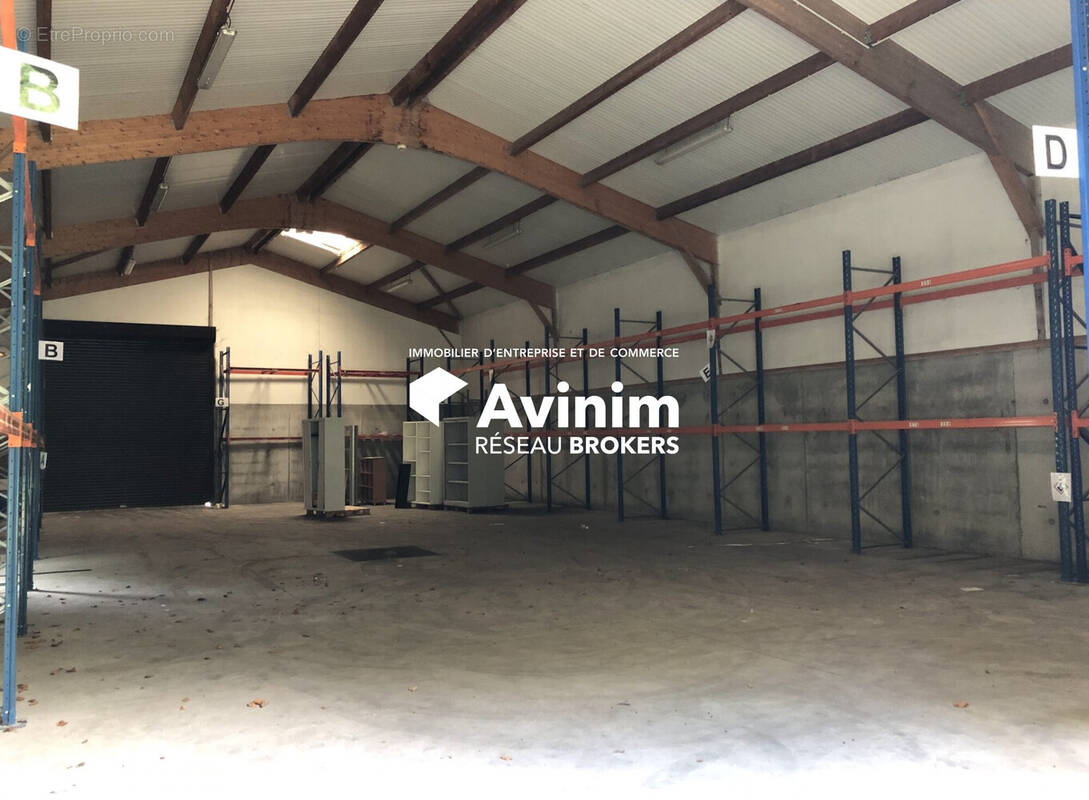 Commerce à BERNEUIL-EN-BRAY