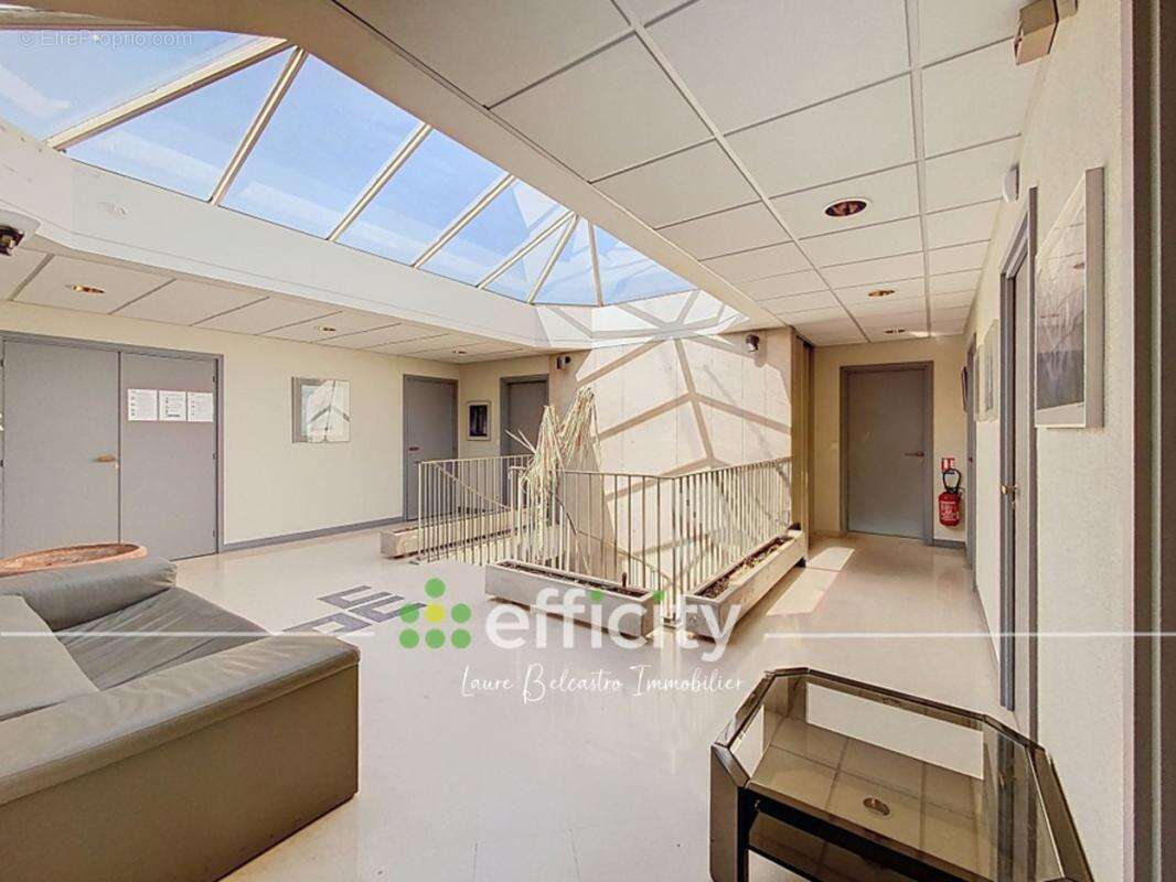 Commerce à BOISSY-SAINT-LEGER