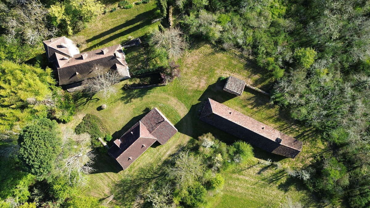 DJI0502 - Maison à MARNAC