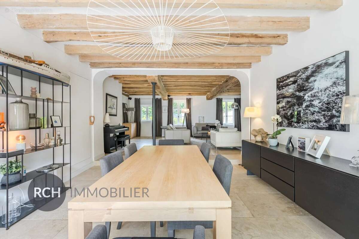 Maison à ORGERUS
