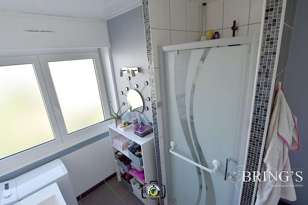 Appartement à BOUSSE