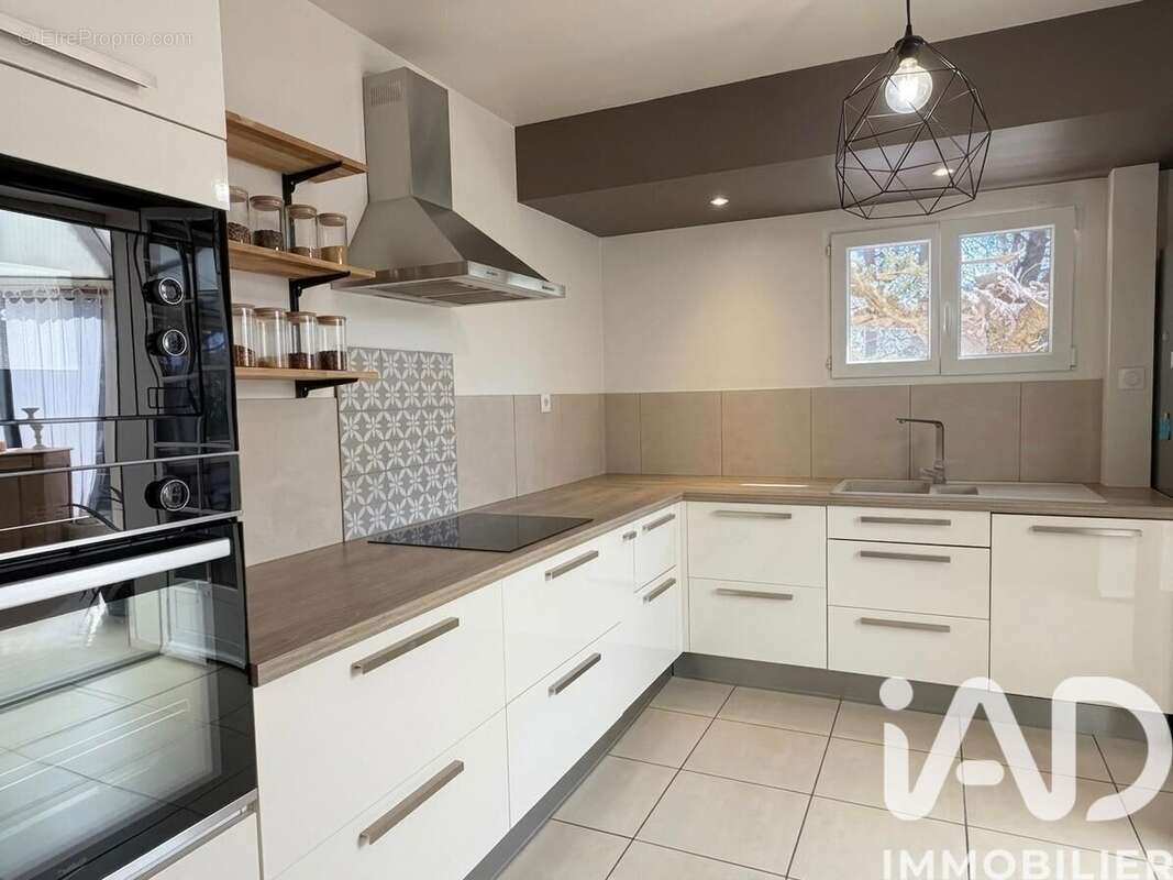 Maison 155 m² à Chateauneuf-Du-Rhone  - photo 5