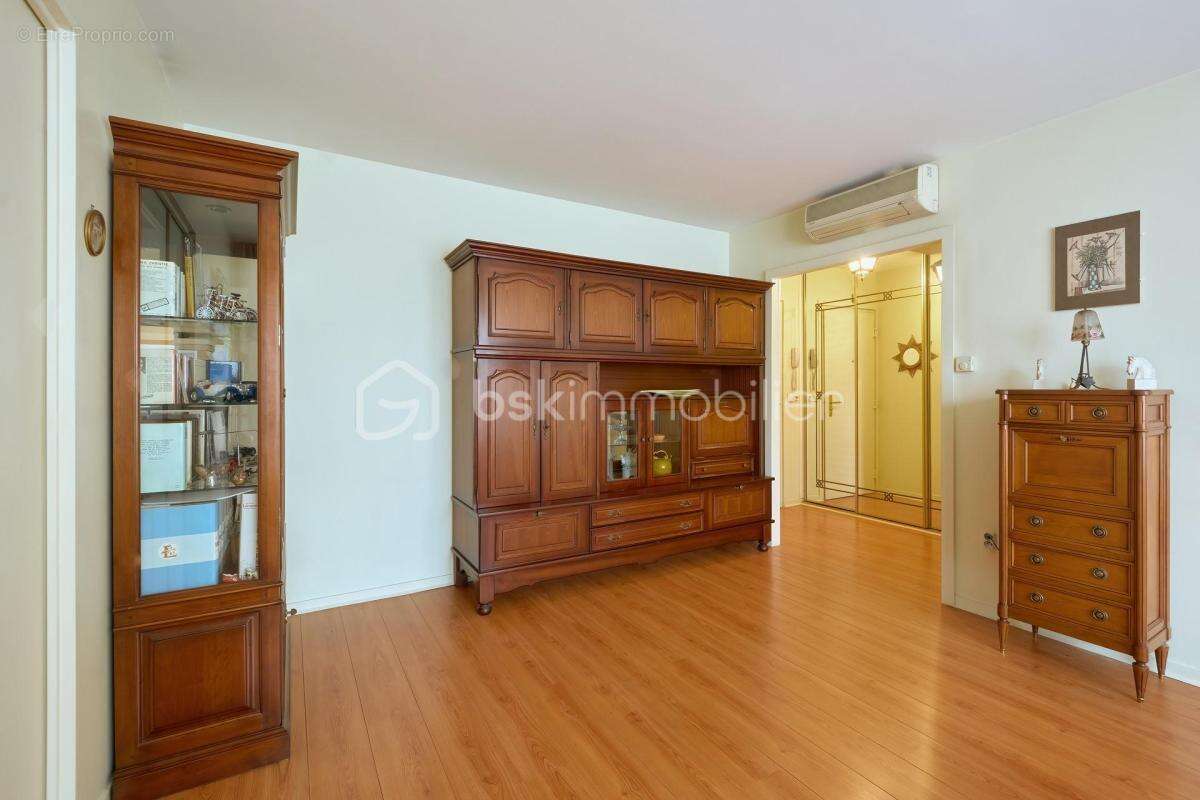 Appartement à RUEIL-MALMAISON