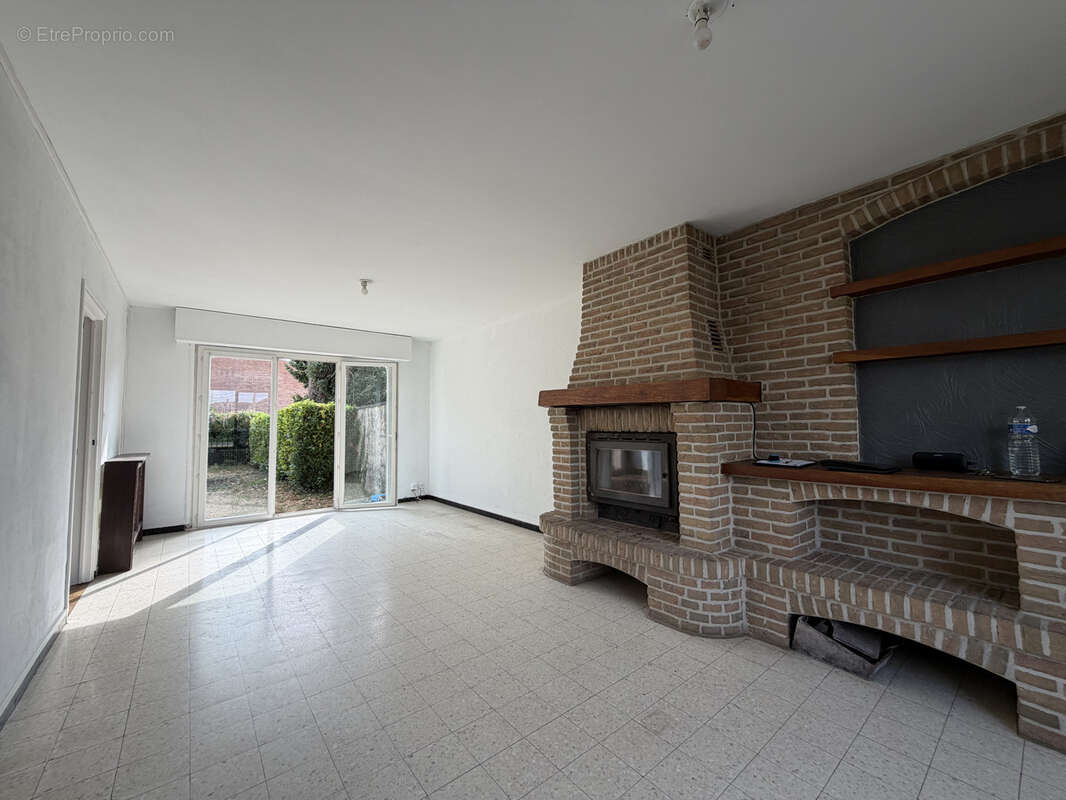 Maison de 98 m2 - 3 chambres - jardin - garage - photo 3