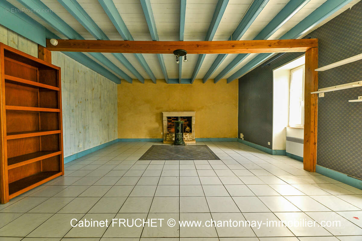 Maison à FONTENAY-LE-COMTE