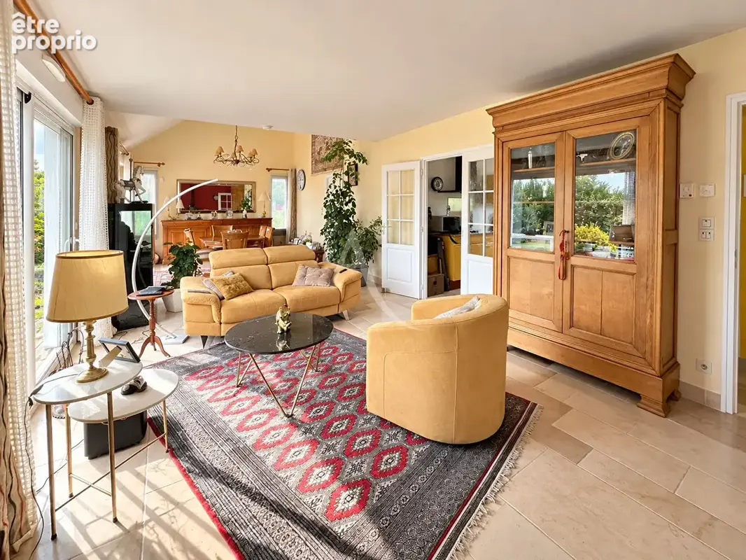 Maison Franqueville Saint Pierre 8 pièce(s) 186.50 m2 - photo 4