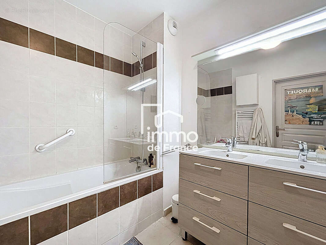 Appartement à PREVESSIN-MOENS