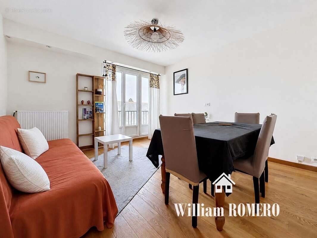 Appartement à REZE