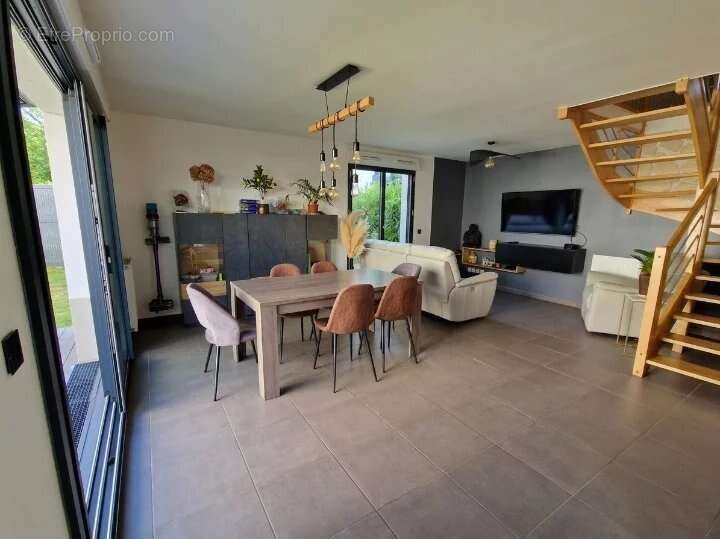 THIAIS - Maison moderne (2019) et familiale proche toutes commodités - photo 6