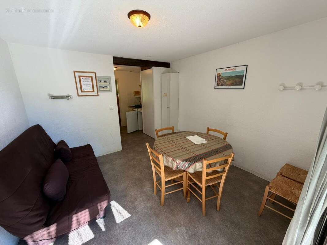   - Maison à PRADES