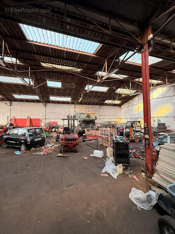 Parking à MAMERS
