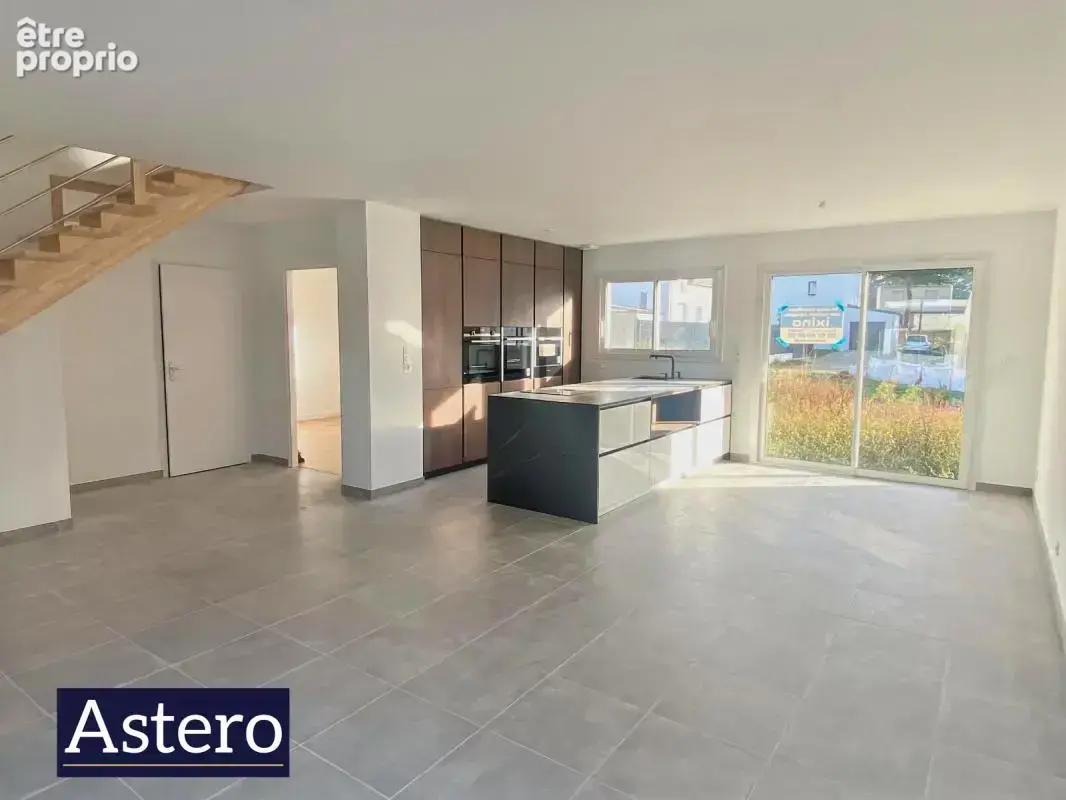 Maison contemporaine neuve – 113 m² – 4 chambres – Terrain 330 m² – Locminé - photo 1