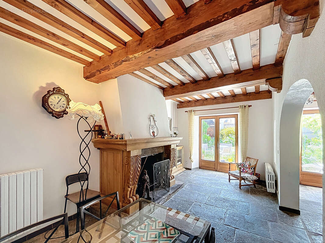 Maison à CHADELEUF