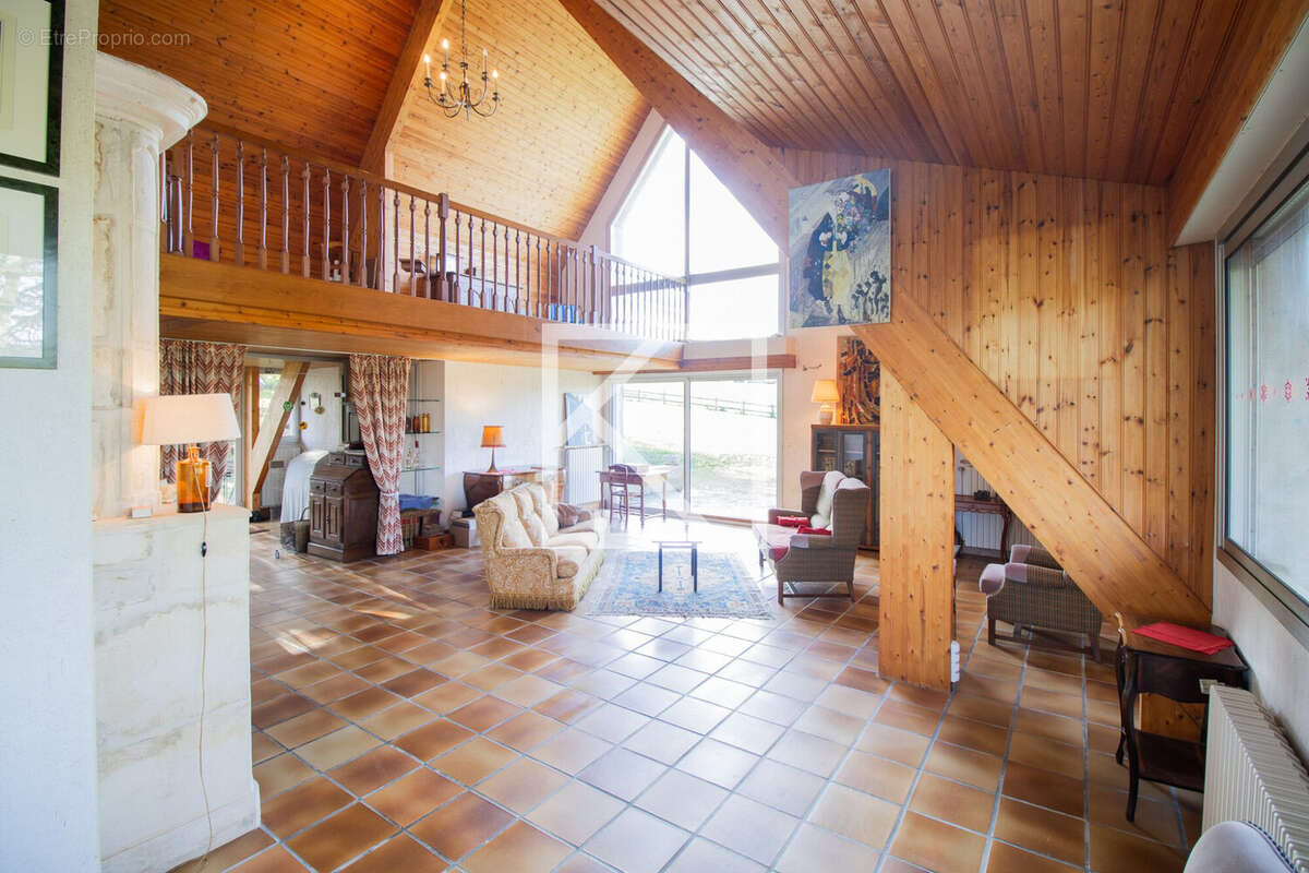 Maison à BEAUPREAU